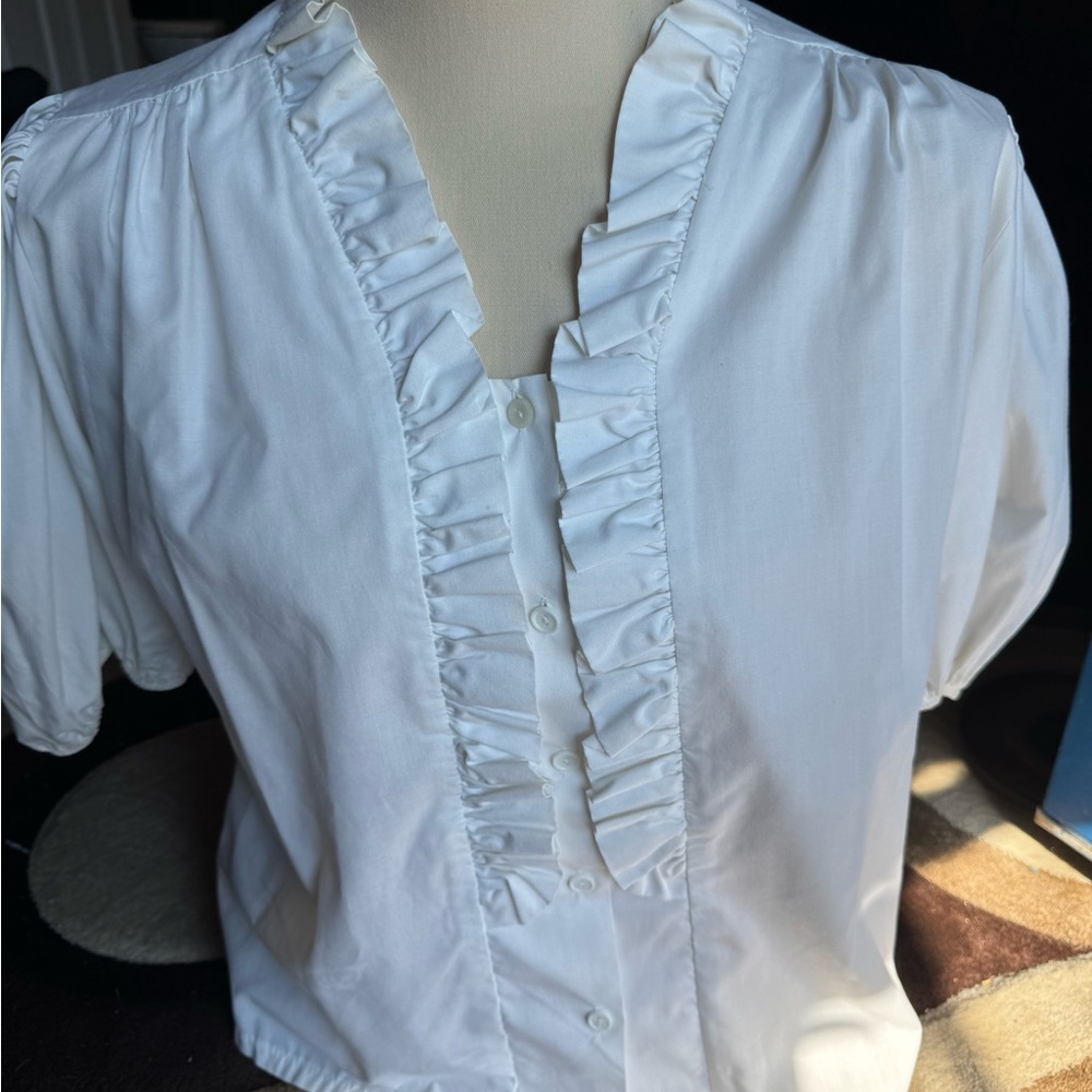 🔥1950’s VINTAGE Elegant White Ruffled Women's Blouse